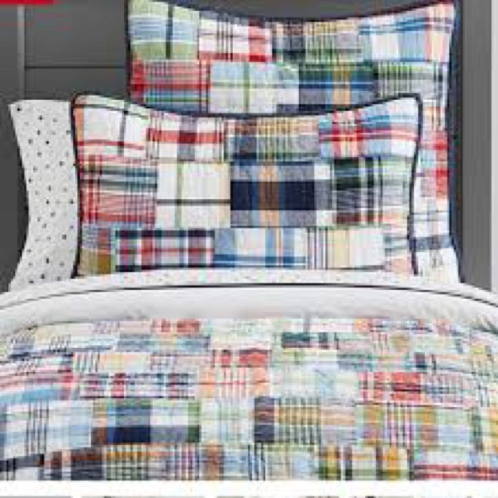 Pottery Barn Kids Madras Plaid Quilt Full/ Queen w Euro Shams